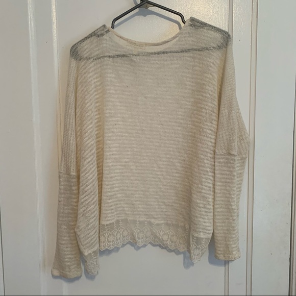 White knot cardigan with lace detail - Picture 2 of 2